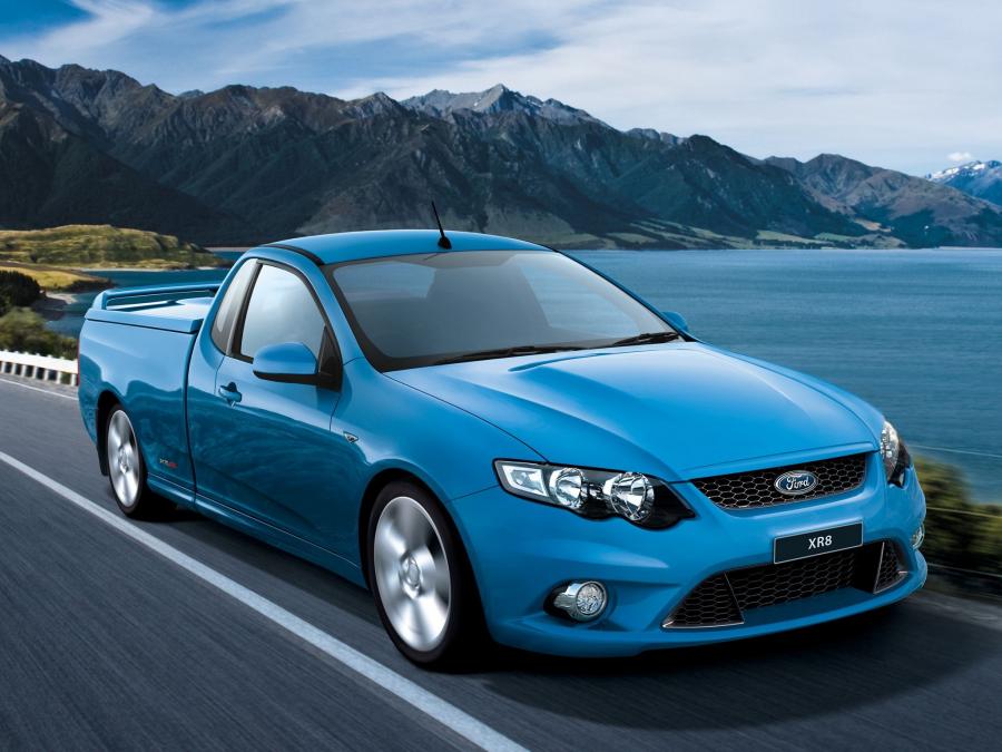  Ford Falcon XR8 Ute 2008 года  (фото 3 из 12)